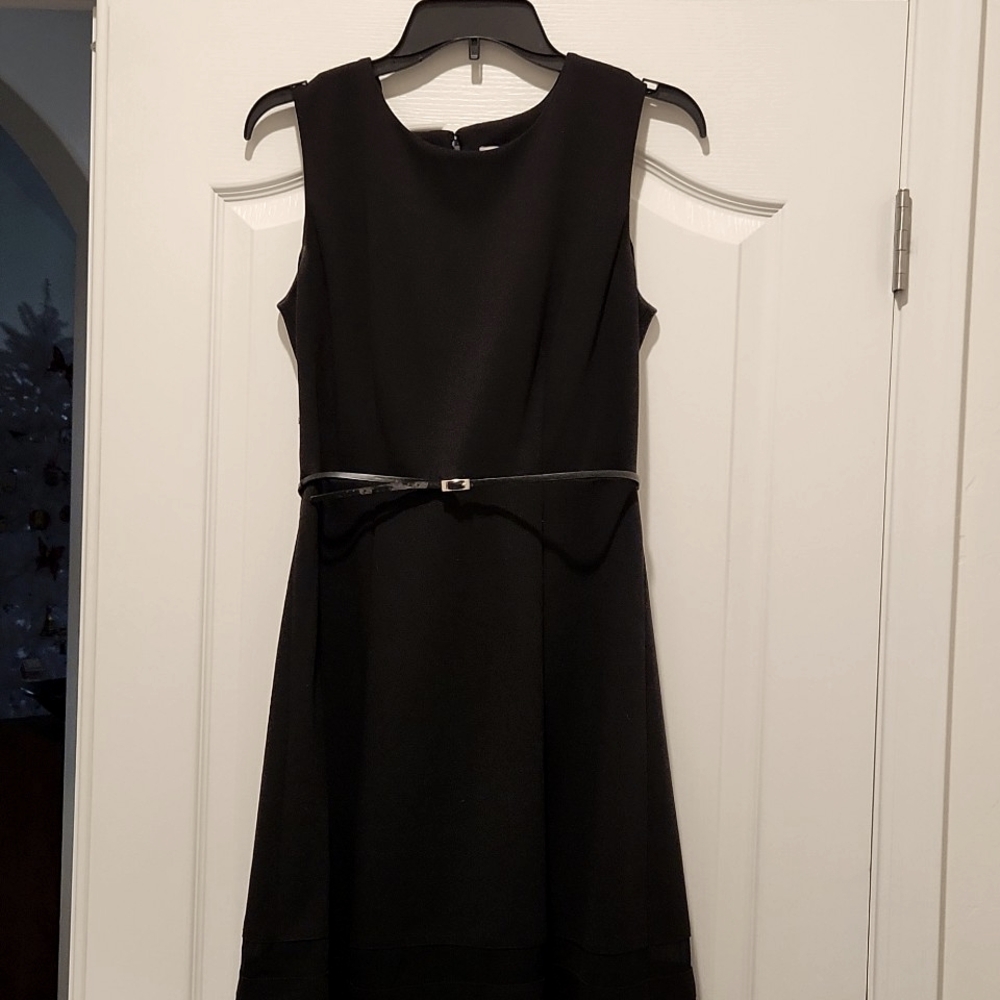 Black sleeveless fit Calvin Klein size 8 dress